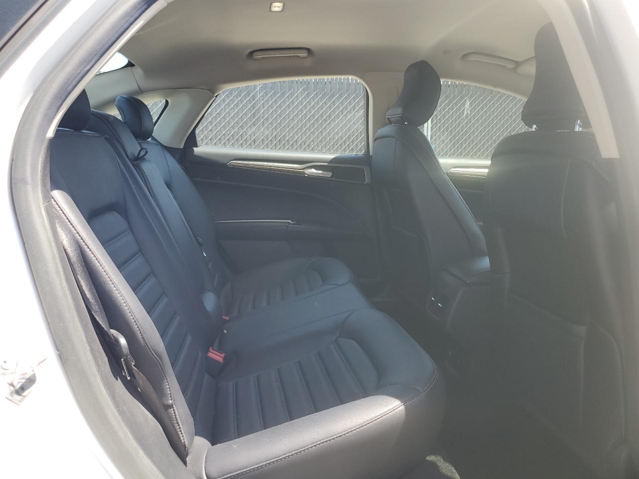 2018 Ford Fusion Se Hybrid VIN: 3FA6P0LU5JR163495 Lot: 56828225