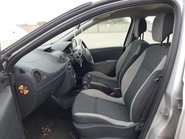 2011 RENAULT CLIO BIZU