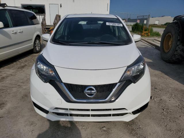  NISSAN VERSA 2017 Biały