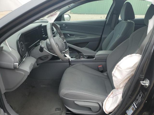  HYUNDAI ELANTRA 2022 Серый