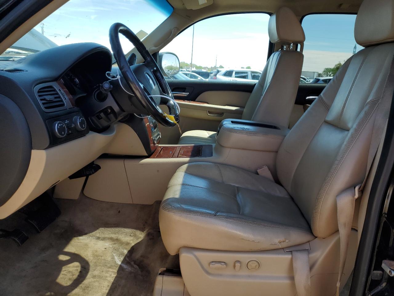 2008 Chevrolet Suburban K1500 Ls VIN: 1GNFK16308R212830 Lot: 56477205