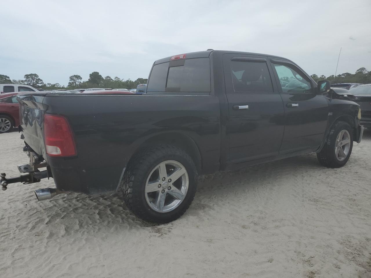 2011 Dodge RAM - Image 3