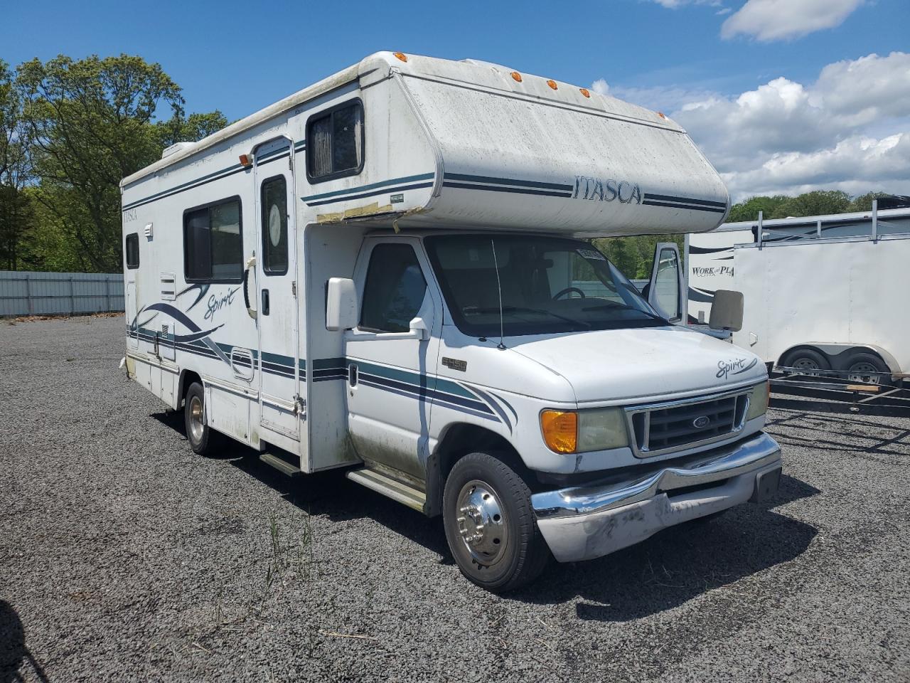 2004 Ford Econoline E450 Super Duty Cutaway Van იყიდება Assonet-ში, MA - Normal Wear