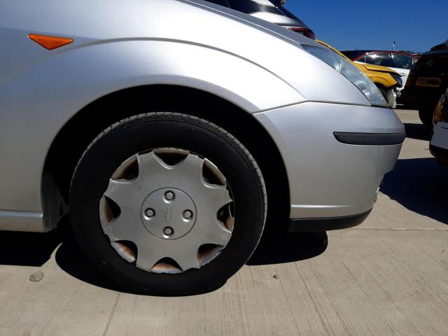 2004 FORD FOCUS CL
