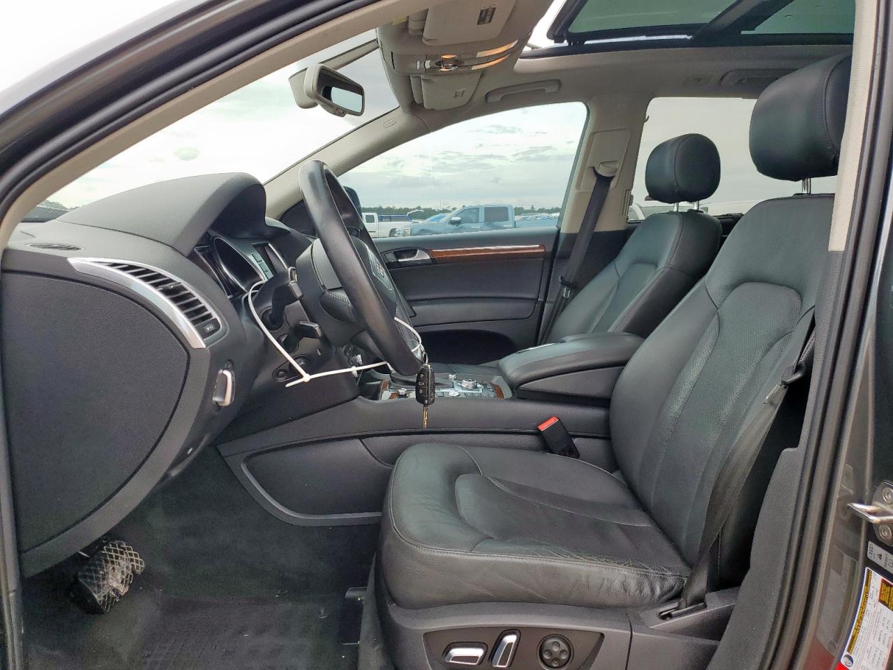 2013 Audi Q7 Prestige VIN: WA1DGBFE7DD002137 Lot: 58760065