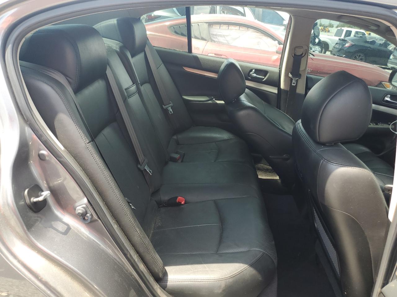 JN1CV6AR1DM357915 2013 Infiniti G37