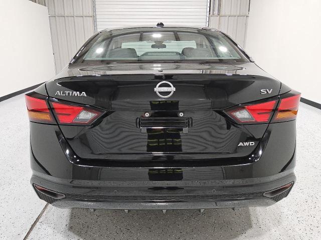  NISSAN ALTIMA 2024 Czarny