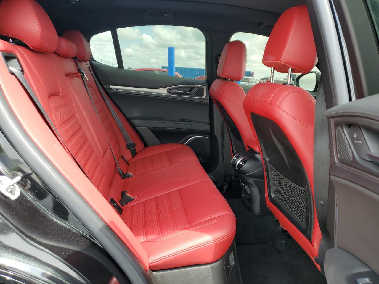 2022 Alfa Romeo Stelvio Ti VIN: ZASPAKBN2N7D24671 Lot: 55690935