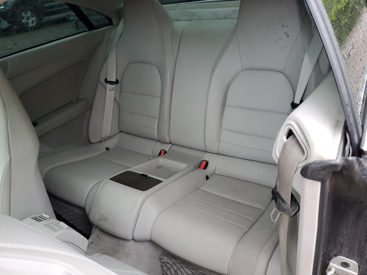 2011 Mercedes-Benz E 350 VIN: WDDKJ5GB5BF126435 Lot: 58803695