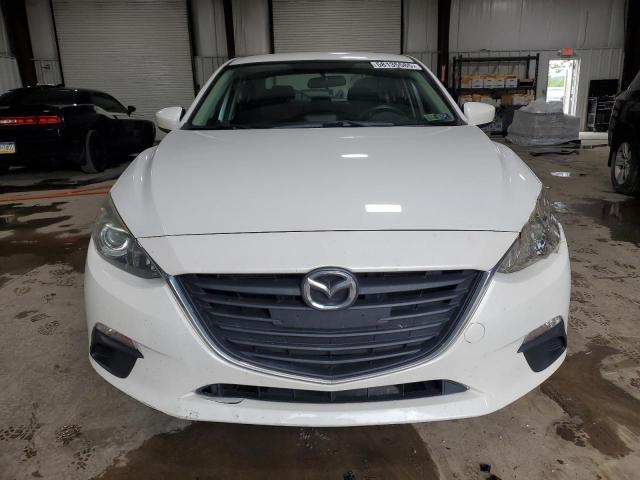  MAZDA 3 2016 White