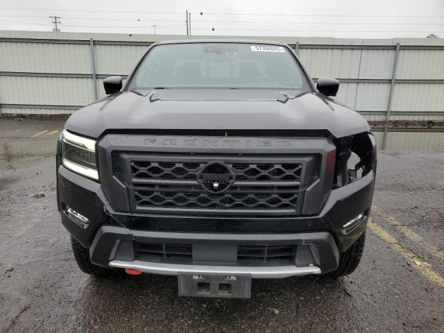  NISSAN FRONTIER 2022 Czarny