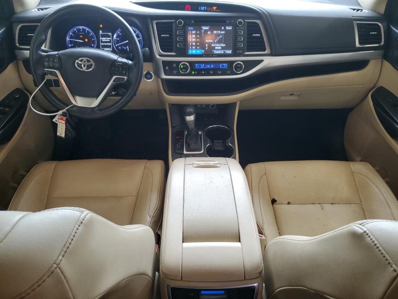 2018 Toyota Highlander Se VIN: 5TDJZRFHXJS872020 Lot: 57116995