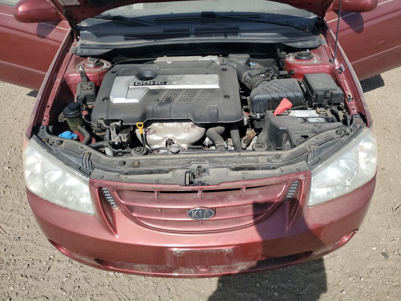 2005 Kia Spectra Lx VIN: KNAFE121355162932 Lot: 56292625