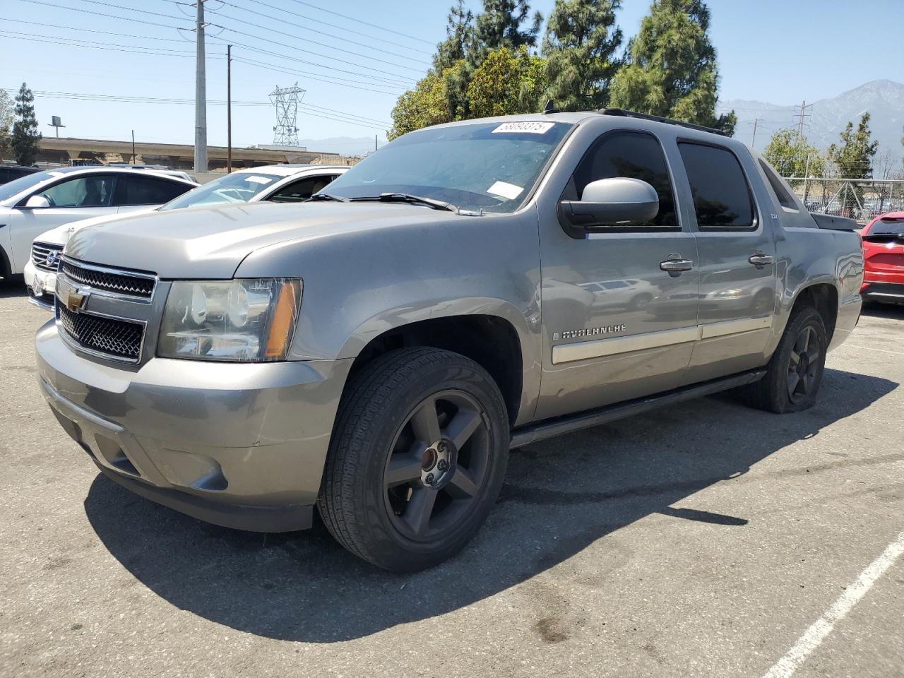 Rancho Cucamonga, CA에서 판매 중인 2007 Chevrolet Avalanche C1500 - Rear End