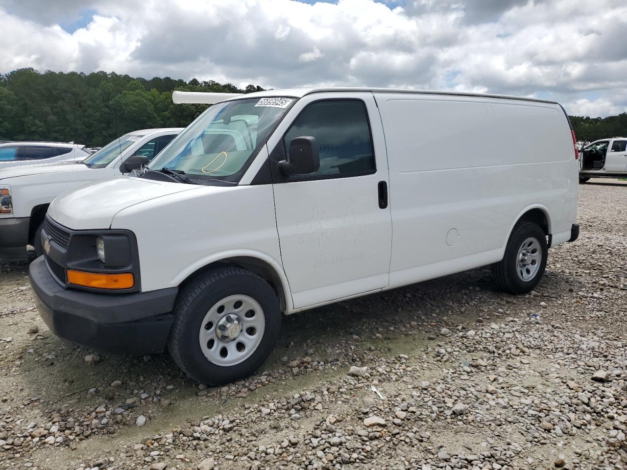 2014 Chevrolet Express G1500 for Sale in Florence, MS - Minor Dent/Scratches