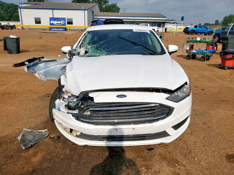  FORD FUSION 2018 Biały
