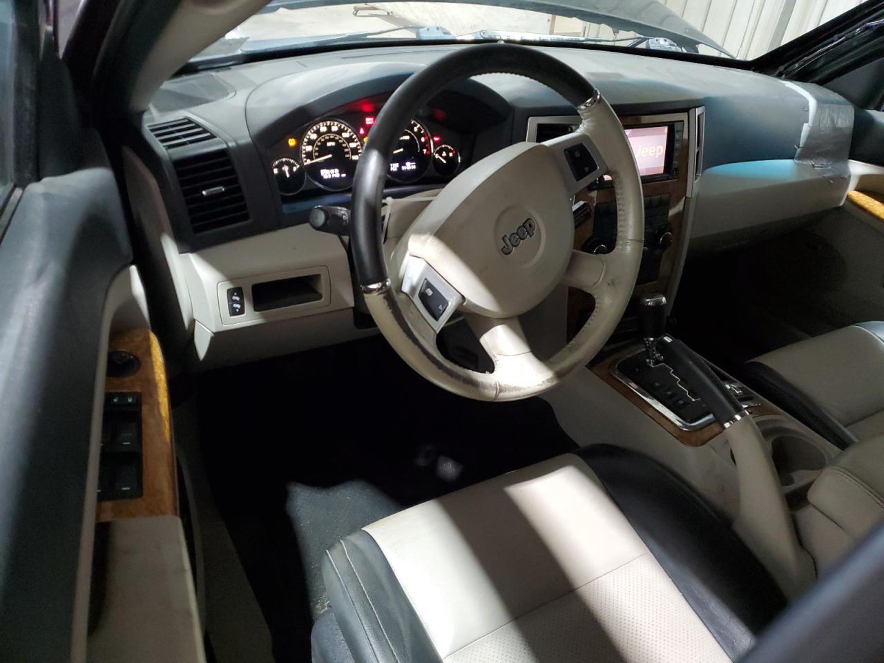 2008 Jeep Grand Cherokee Limited VIN: 1J8HR58248C100424 Lot: 56736565