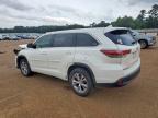 2015 Toyota Highlander Le for Sale in Longview, TX - Front End