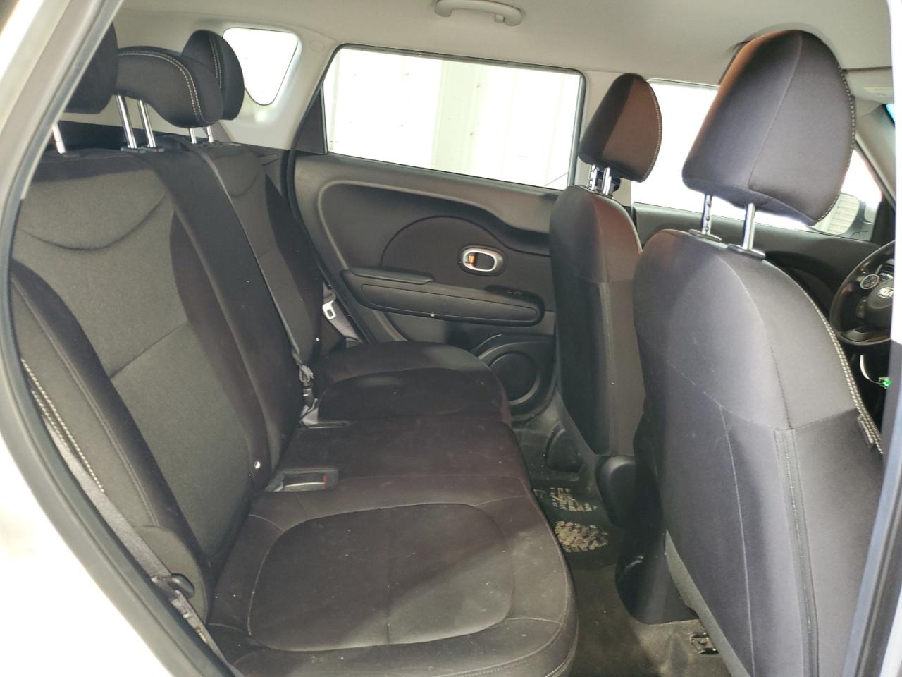 KIA SOUL 2017 VIN KNDJN2A29H7440514 zdjęcie 11