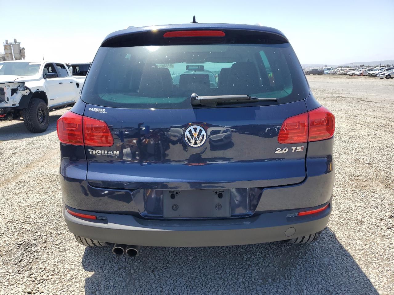 2015 Volkswagen Tiguan S VIN: WVGAV7AX1FW505623 Lot: 56686545