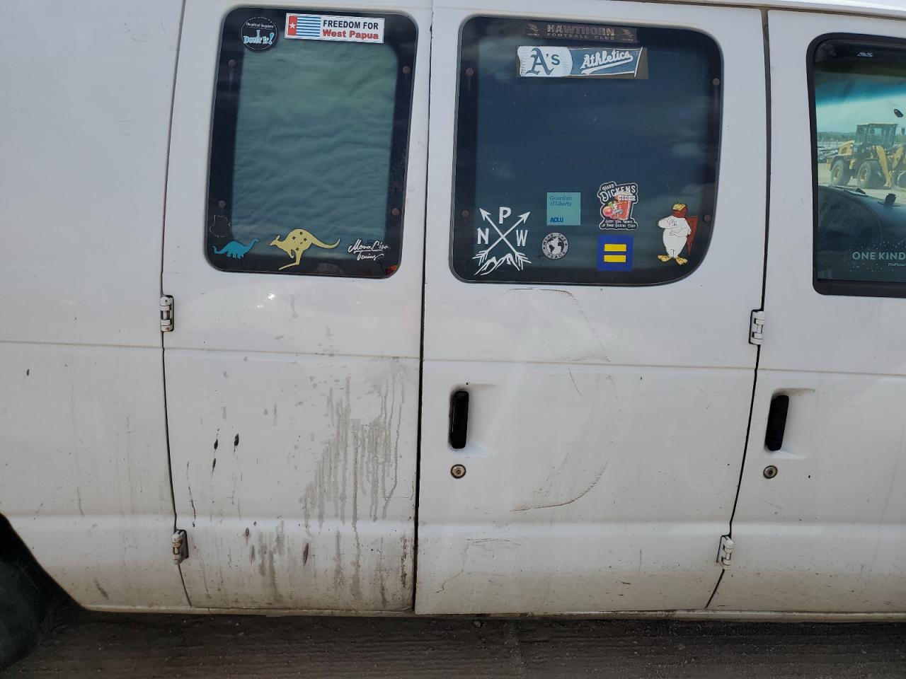 2003 Ford Econoline E150 Van VIN: 1FTRE14283HB91297 Lot: 55853955