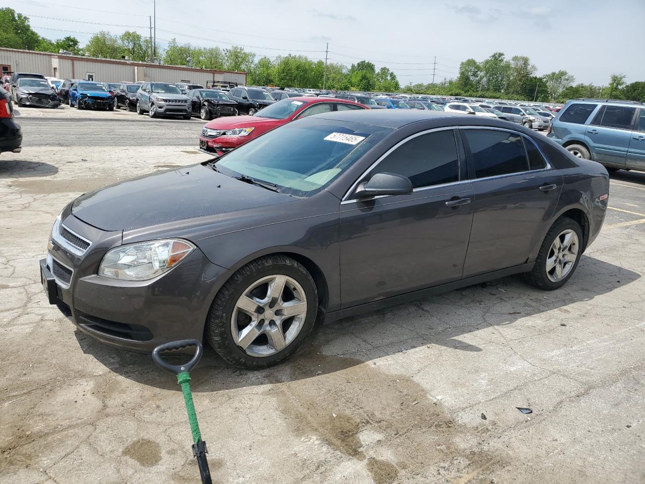 2012 Chevrolet Malibu Ls للبيع في Fort Wayne، IN - Front End