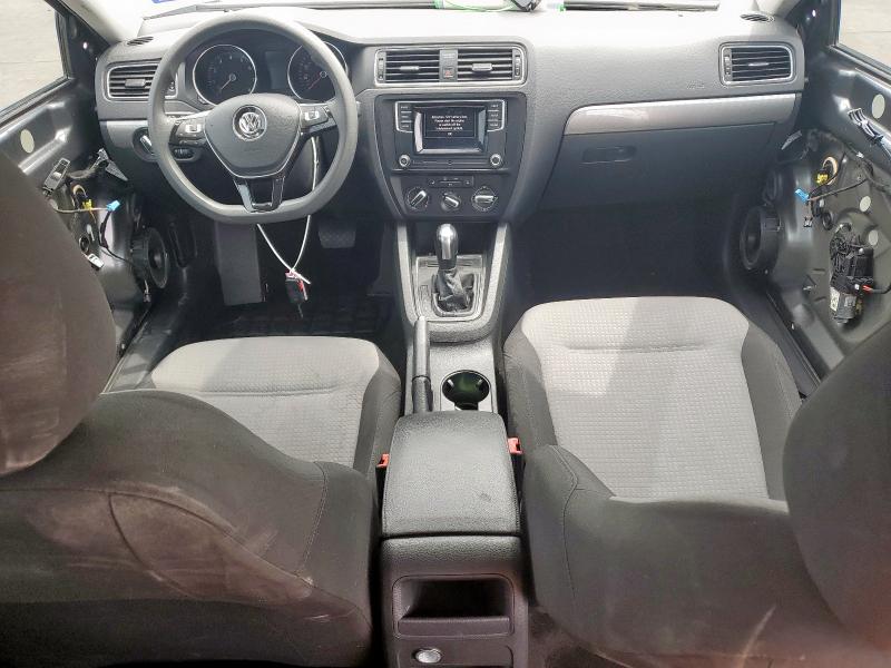  VOLKSWAGEN JETTA 2018 Szary