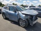 2020 Toyota Highlander Hybrid Platinum продається в San Martin, CA - Front End
