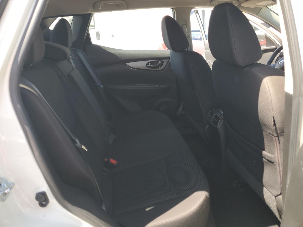 2017 Nissan Rogue Sport S VIN: JN1BJ1CP4HW003239 Lot: 57713875