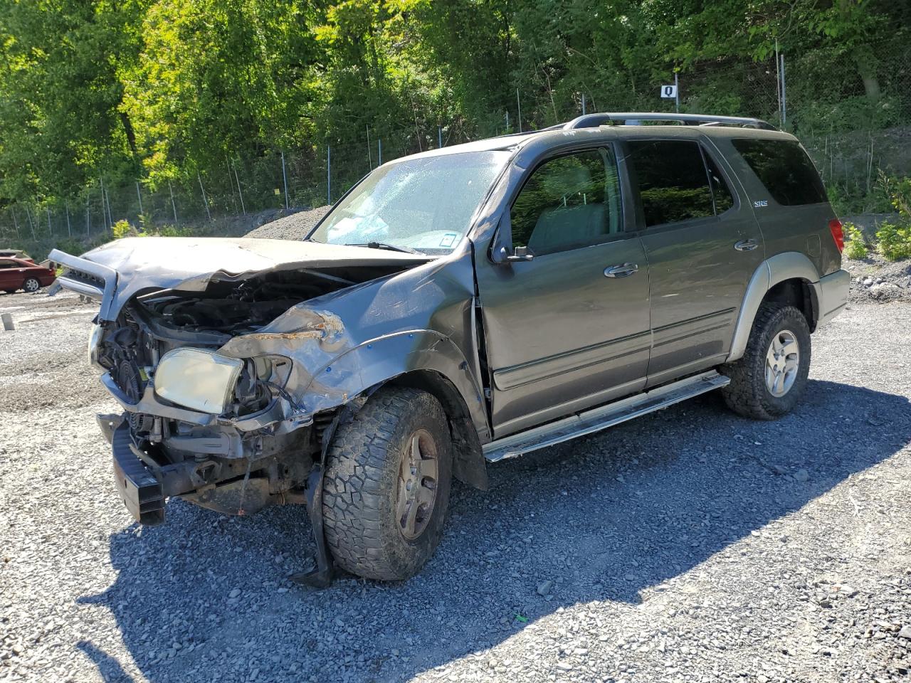 2003 Toyota Sequoia Sr5 for Sale in Marlboro, NY - Front End