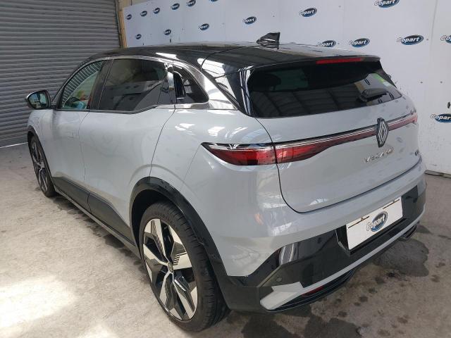2025 RENAULT MEGANE TEC