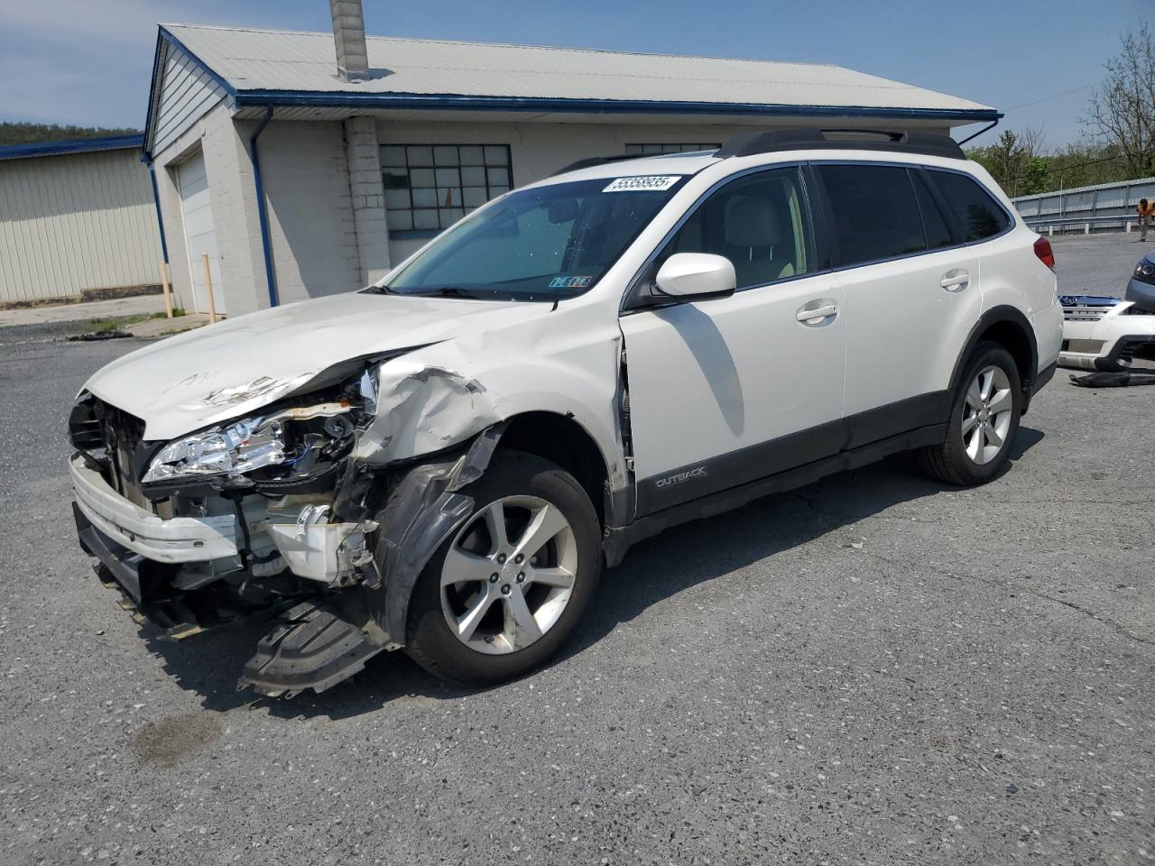 2014 Subaru Outback 2.5I Limited for Sale in Grantville, PA - Front End