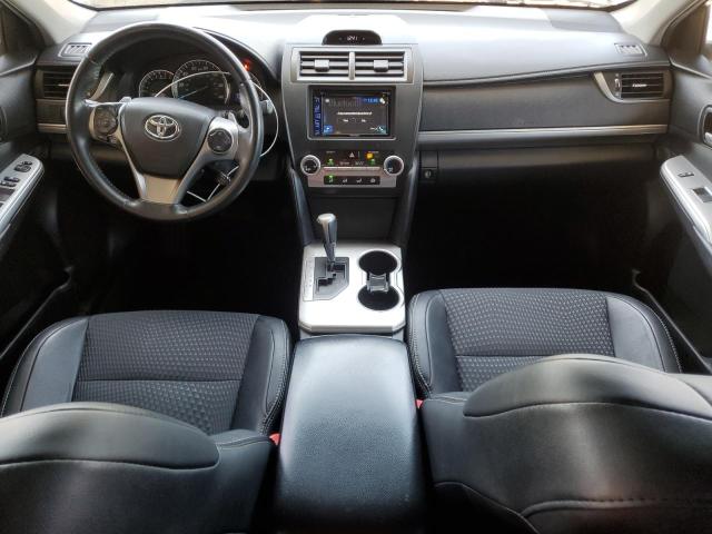  TOYOTA CAMRY 2014 Srebrny