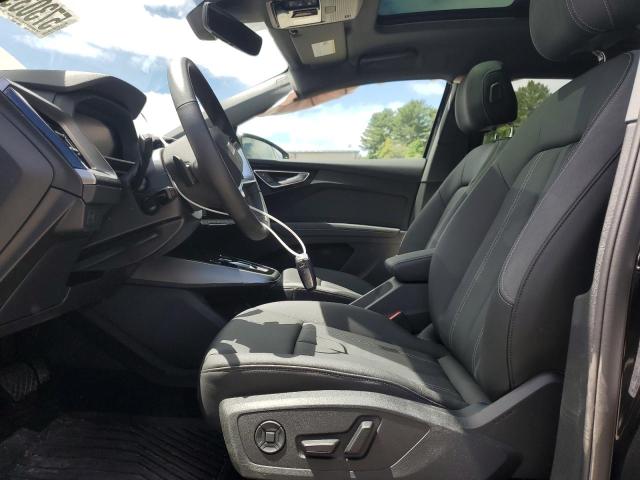  AUDI Q4 E-TRON 2024 Чорний