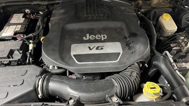 Parquets JEEP WRANGLER 2014 Black