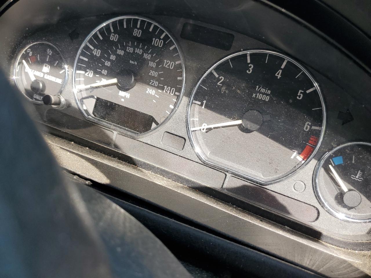 2000 BMW Z3 2.3 VIN: 4USCH9342YLF85373 Lot: 56733025