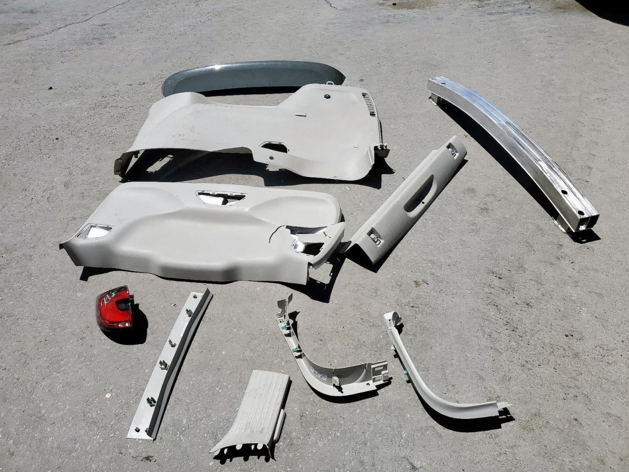 2022 Chrysler Pacifica Touring L VIN: 2C4RC1BG0NR135958 Lot: 56690175