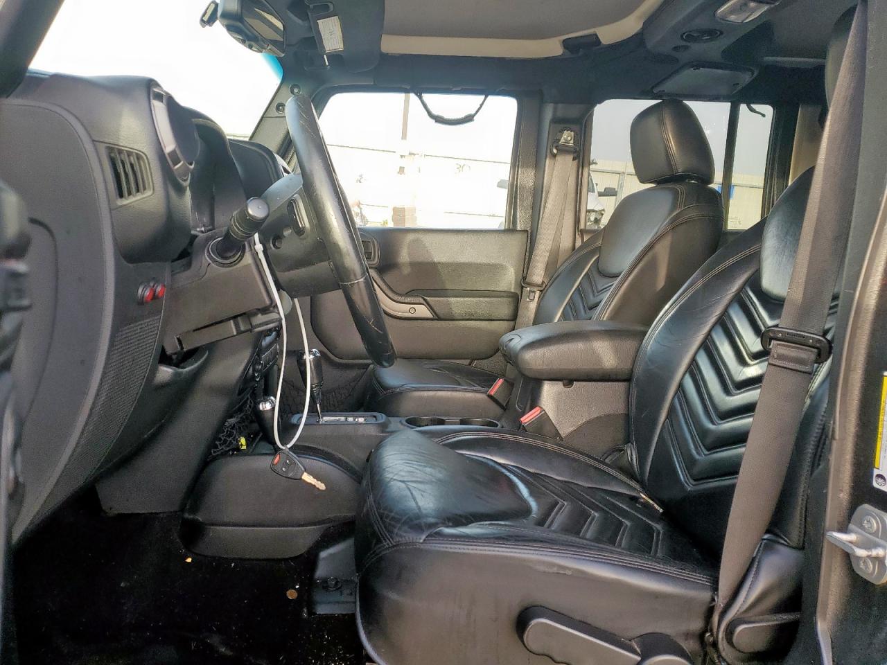 2015 Jeep Wrangler Unlimited Sport VIN: 1C4HJWDG6FL709968 Lot: 56919125
