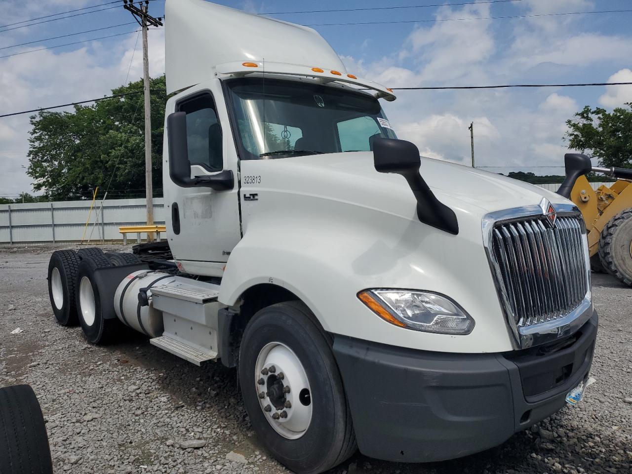 2019 International Lt625 Semi Truck for Sale in Lebanon, TN - Burn - Interior