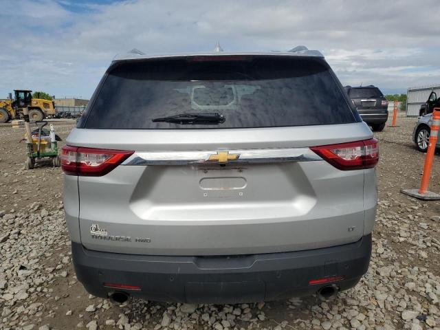  CHEVROLET TRAVERSE 2018 Silver