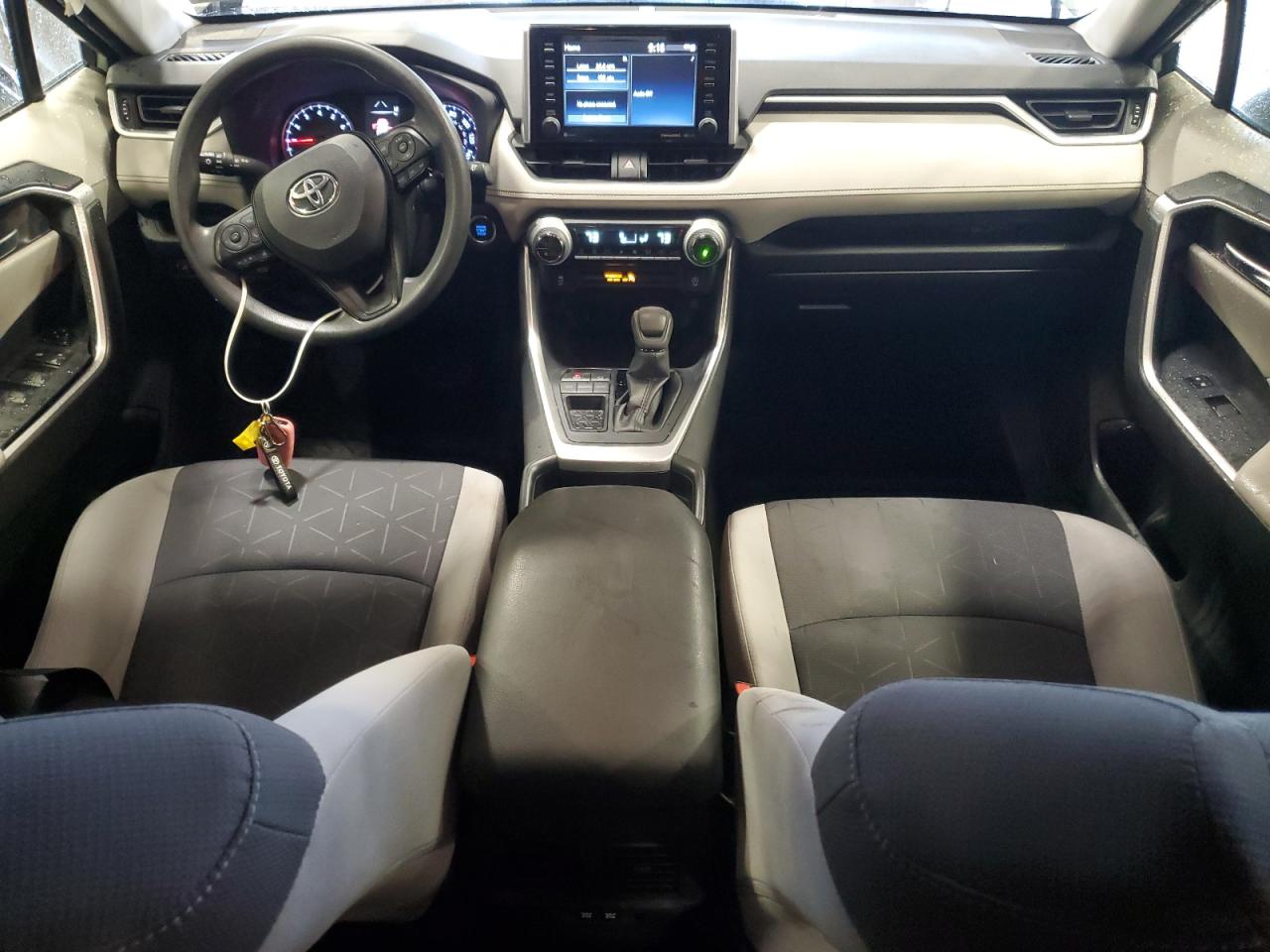 2020 Toyota Rav4 Xle VIN: JTMW1RFV8LD520426 Lot: 56745705