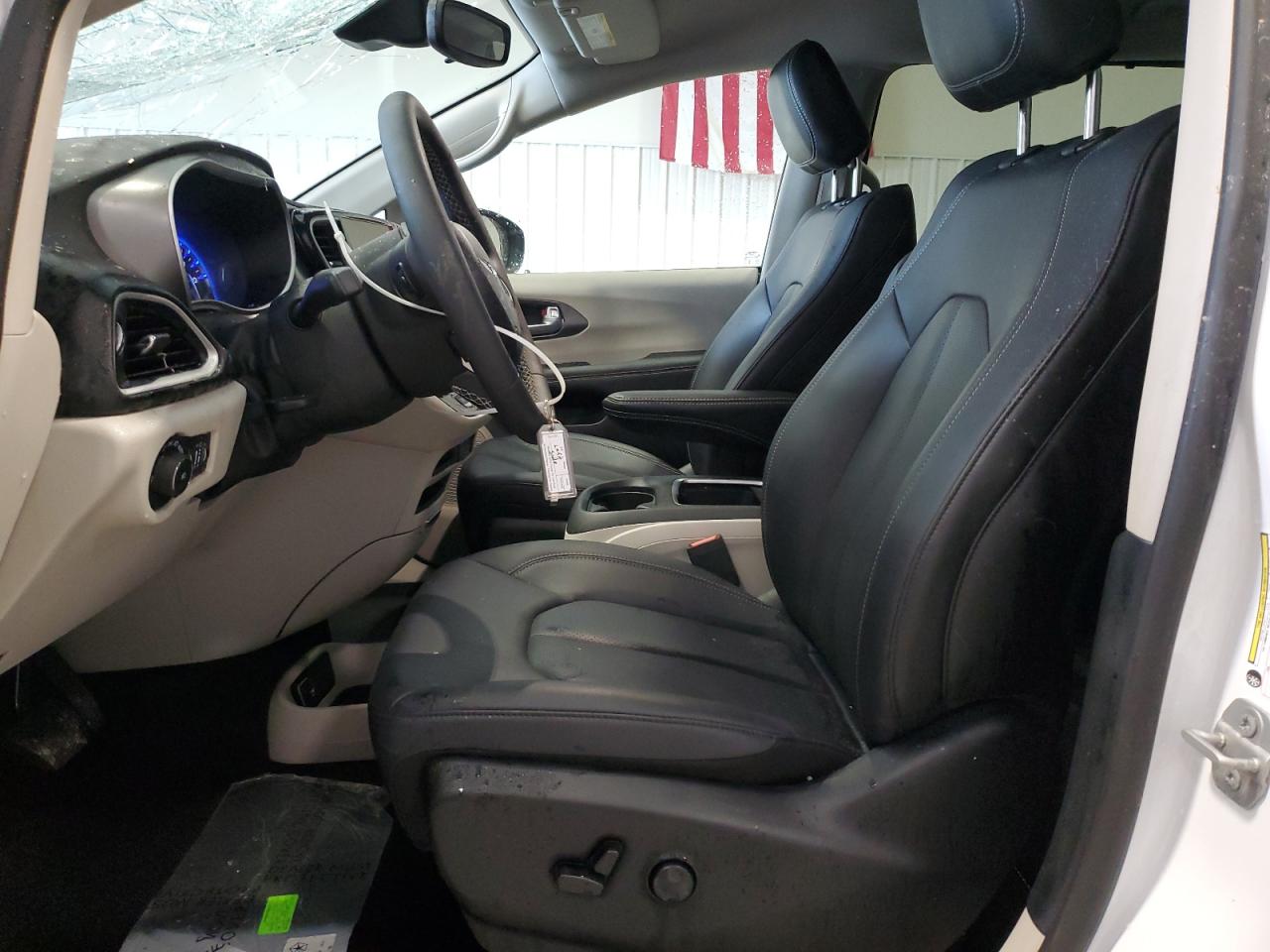 2024 Chrysler Pacifica Touring L VIN: 2C4RC1BG6RR160109 Lot: 56481595