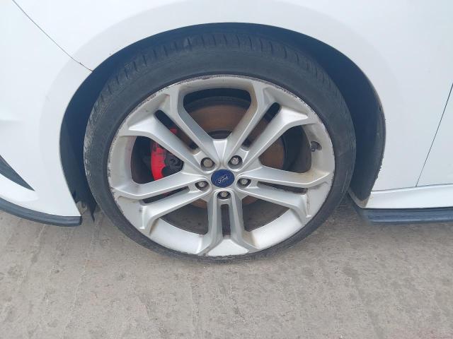2015 FORD FOCUS ST-2