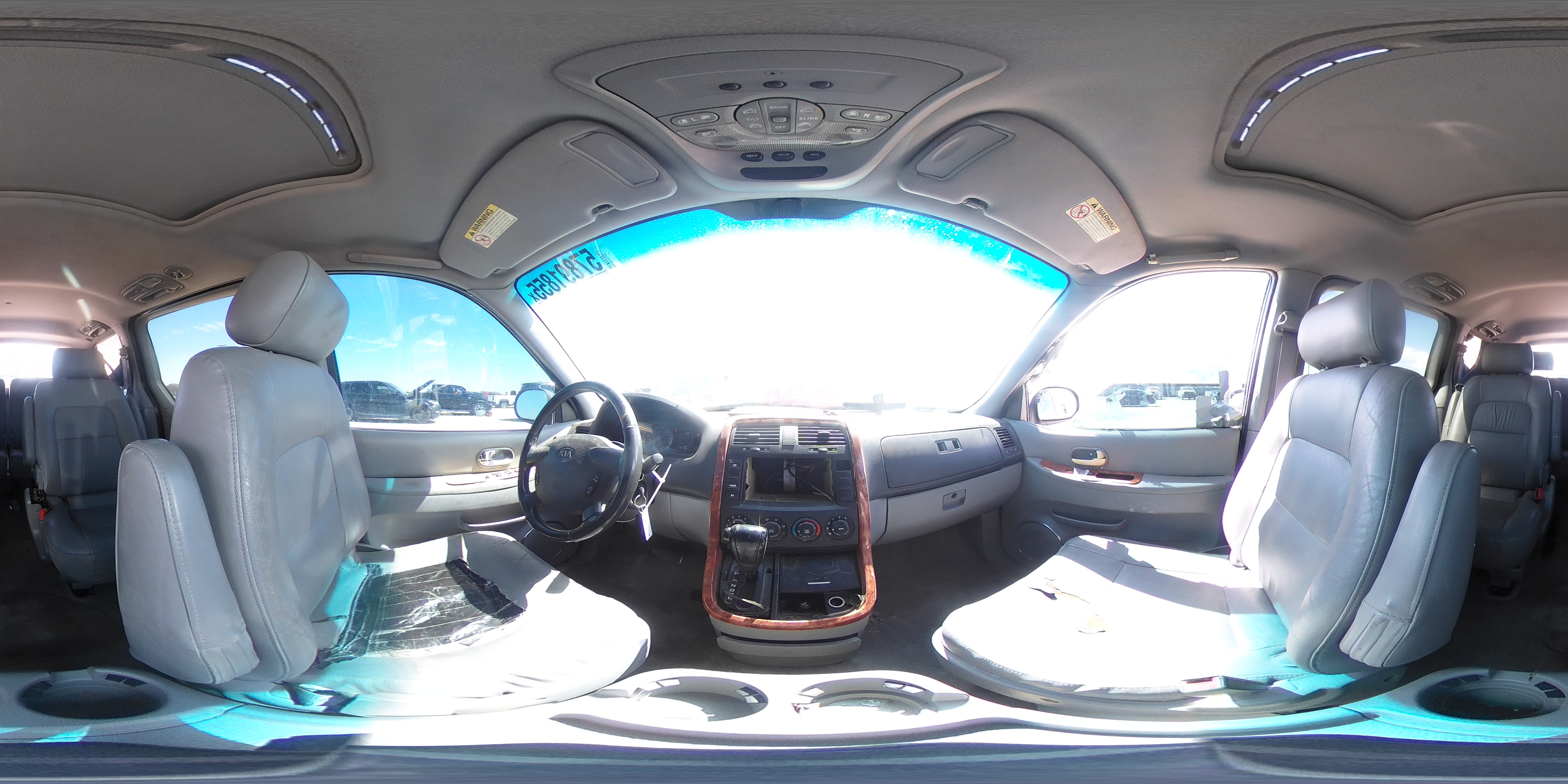 2004 Kia Sedona Ex VIN: KNDUP131646508709 Lot: 57891855
