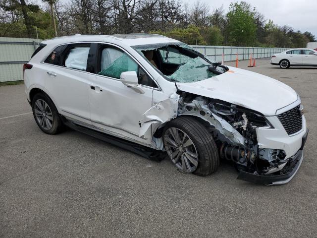  CADILLAC XT5 2024 Biały