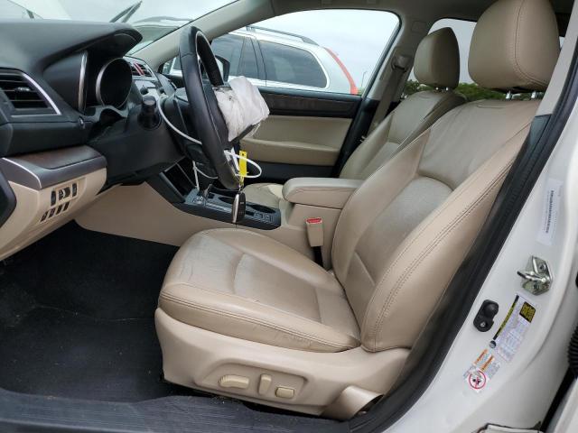  SUBARU OUTBACK 2015 White