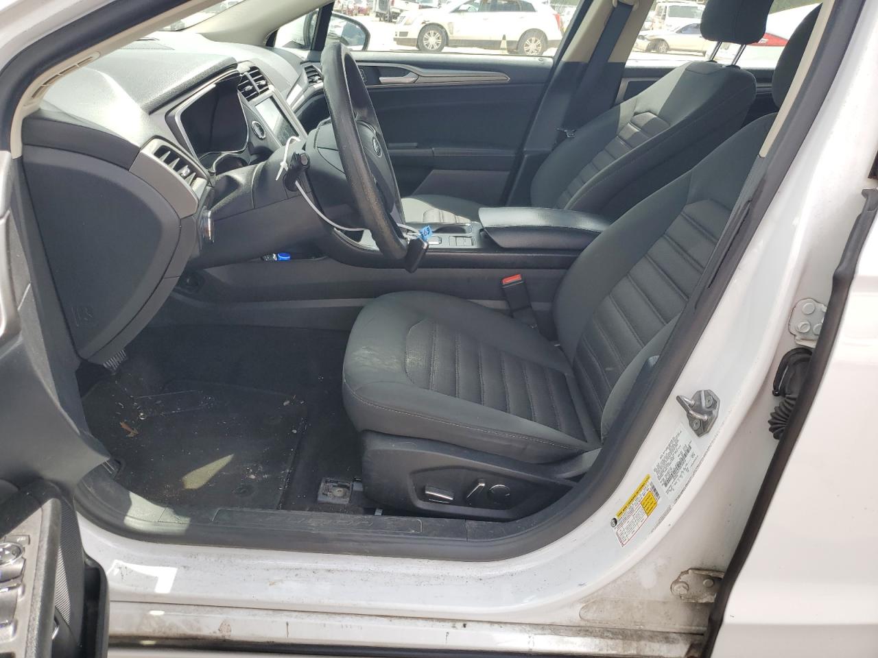 2019 Ford Fusion Se VIN: 3FA6P0LU7KR124845 Lot: 55084575