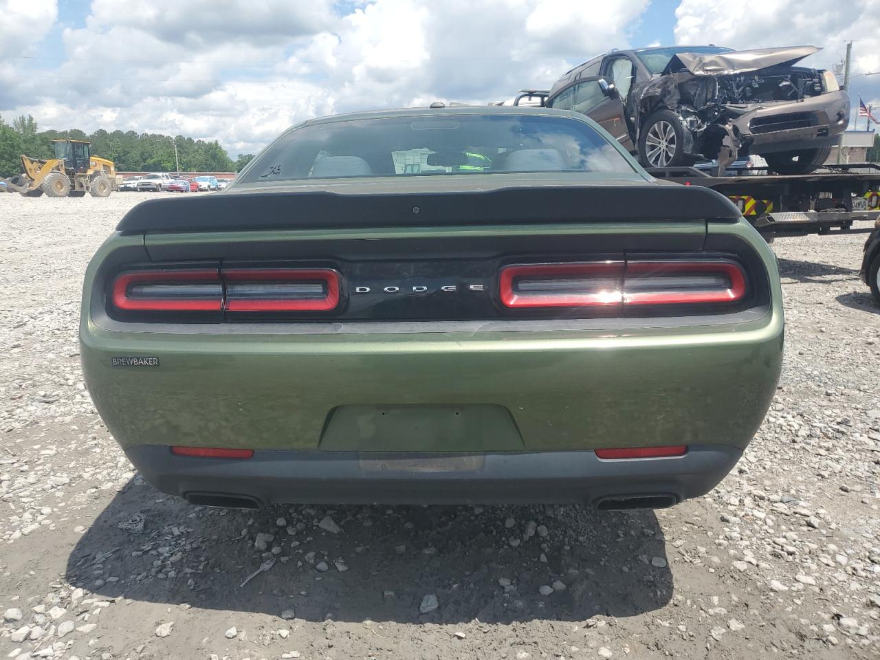 2018 Dodge Challenger Sxt VIN: 2C3CDZAG8JH310335 Lot: 56946255
