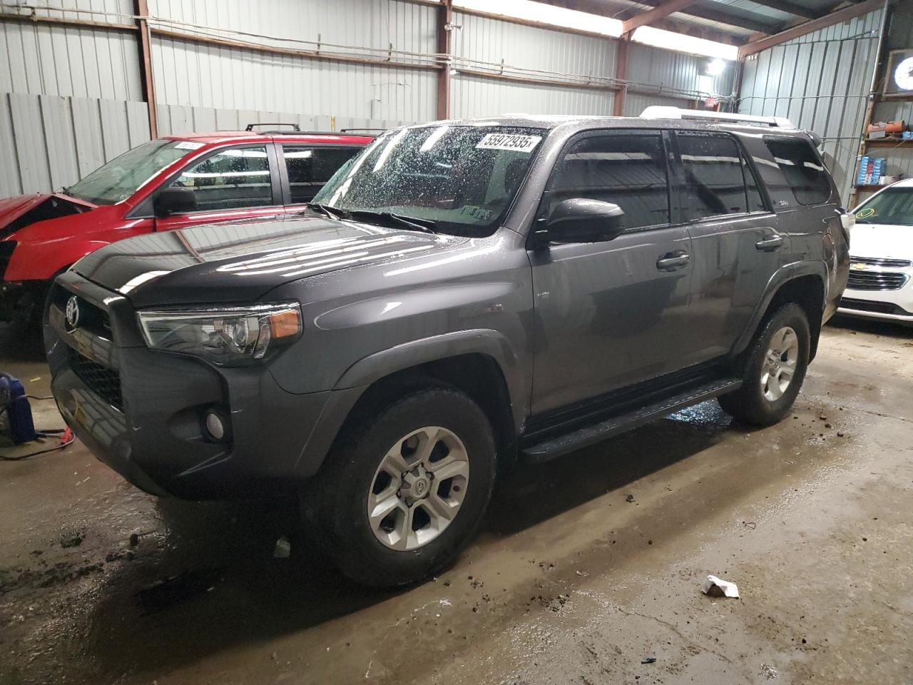 2014 Toyota 4Runner Sr5 for Sale in West Mifflin, PA - Side