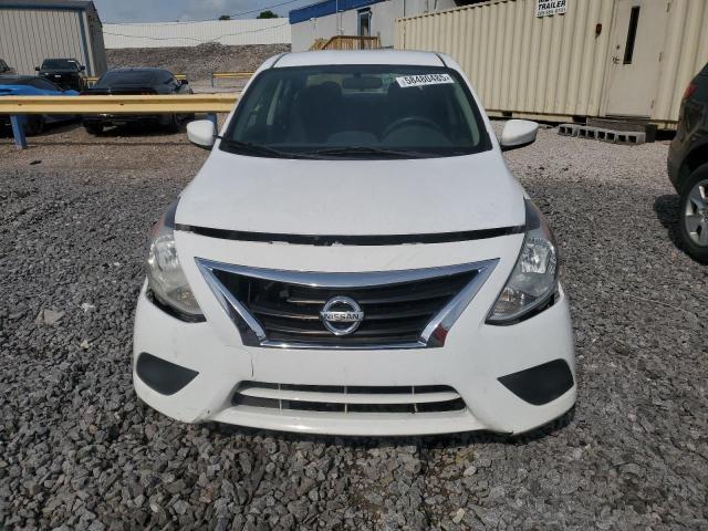  NISSAN VERSA 2017 Белы